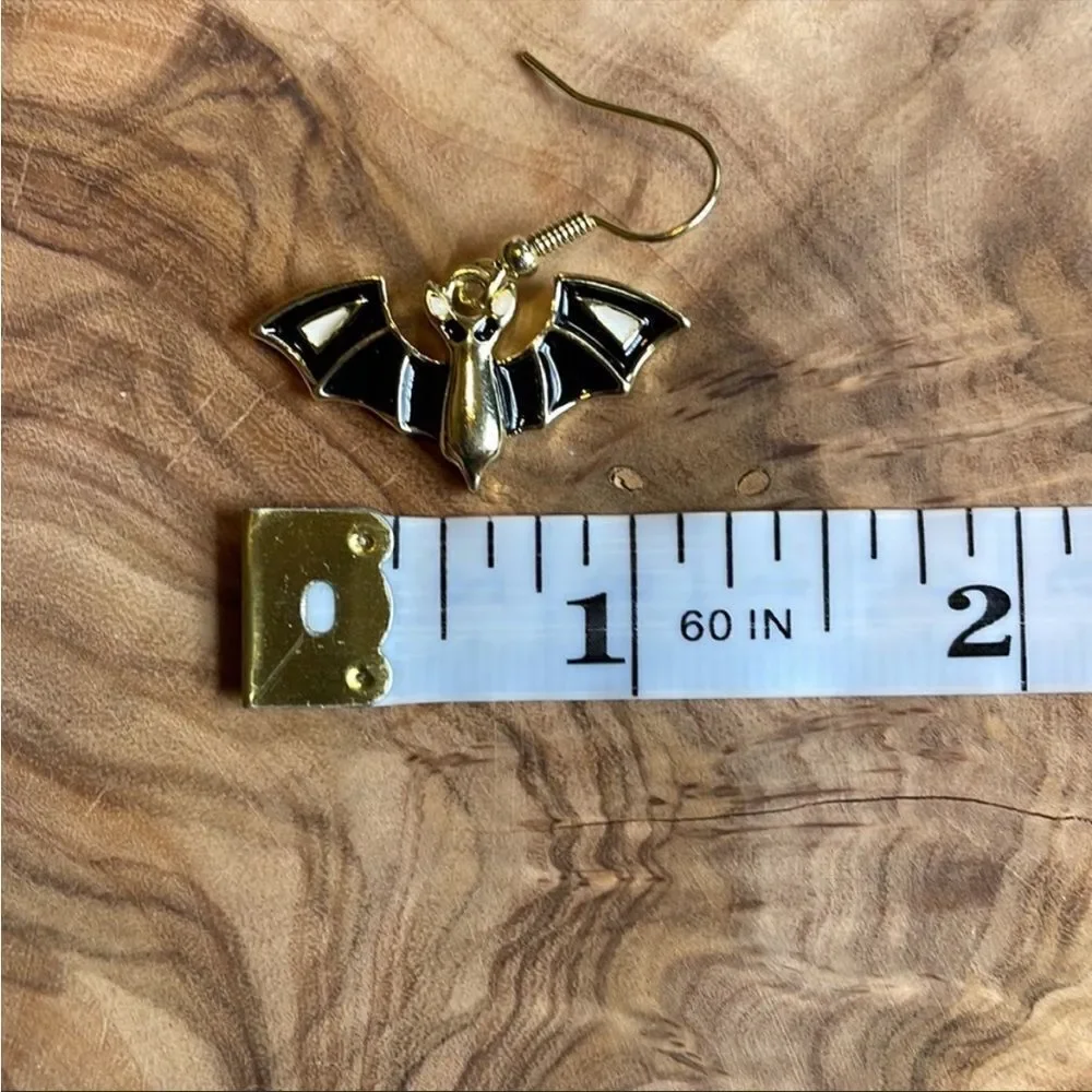 𝅺BLACK AND Gold Bat Earrings
